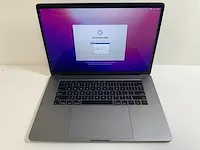 Apple macbook pro 15.4”, core(tm) i7 7th gen, 16 gb ram, 251 gb nvme, amd radeon pro 555 2 gb laptop