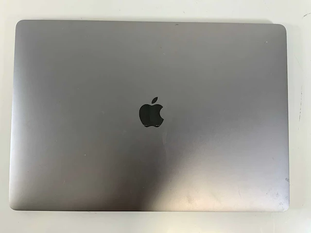 Apple macbook pro 15.4", core(tm) i7 8e generatie, 32 gb ram, 500 gb nvme, amd radeon pro 560 x 4 gb laptop - afbeelding 5 van  7