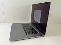 Apple macbook pro 15.4”, core(tm) i7 8th gen, 16 gb ram, 251 gb nvme, amd radeon rx pro 555x 4 gb laptop - afbeelding 2 van  13