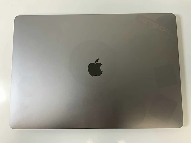 Apple macbook pro 15.4”, core(tm) i7 8th gen, 16 gb ram, 251 gb nvme, amd radeon rx pro 555x 4 gb laptop - afbeelding 4 van  13