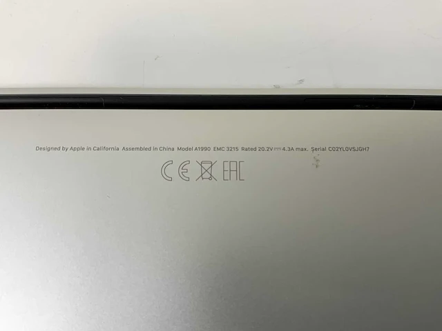 Apple macbook pro 15.4”, core(tm) i7 8th gen, 16 gb ram, 251 gb nvme, amd radeon rx pro 555x 4 gb laptop - afbeelding 11 van  13