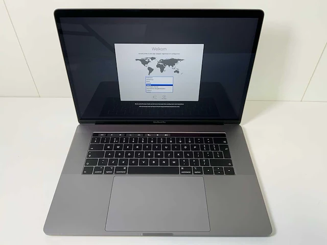 Apple macbook pro 15.4”, core(tm) i7 8th gen, 16 gb ram, 500 gb nvme, amd radeon pro 560x 4 gb laptop - afbeelding 1 van  7