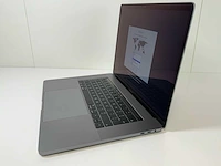 Apple macbook pro 15.4”, core(tm) i7 8th gen, 16 gb ram, 500 gb nvme, amd radeon pro 560x 4 gb laptop - afbeelding 3 van  7