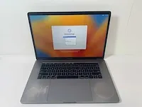 Apple macbook pro 15.4”, core(tm) i7 8th gen, 32 gb ram, 251 gb nvme, amd radeon pro 555x laptop - afbeelding 1 van  6