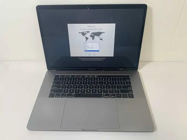 Apple macbook pro 15.4”, core(tm) i7 8th gen, 32 gb ram, 251 gb nvme laptop - afbeelding 1 van  6