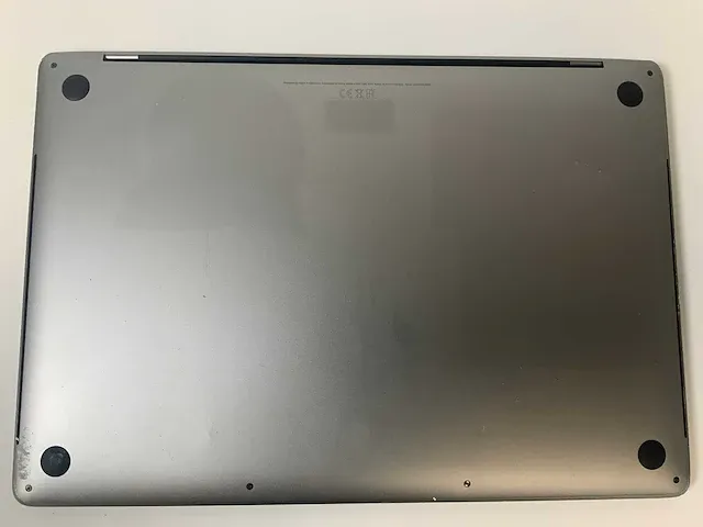 Apple macbook pro 15.4”, core(tm) i7 8th gen, 32 gb ram, 251 gb nvme laptop - afbeelding 6 van  6