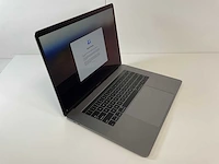 Apple macbook pro 15,4”, core(tm) i7 9th gen, 16 gb ram, 500 gb nvme, amd radeon pro 555x 4 gb laptop - afbeelding 2 van  8