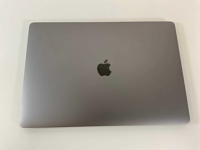 Apple macbook pro 15,4”, core(tm) i7 9th gen, 16 gb ram, 500 gb nvme, amd radeon pro 555x 4 gb laptop - afbeelding 5 van  8