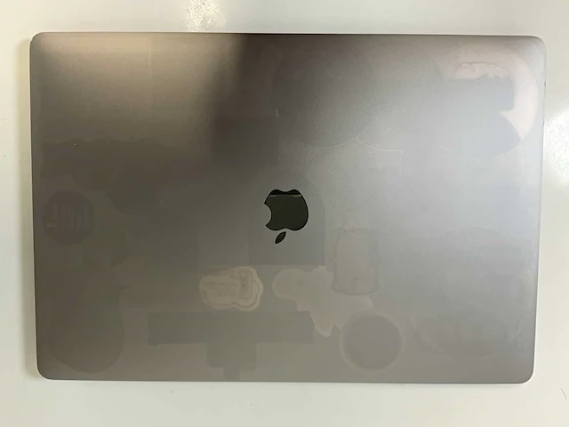 Apple macbook pro 15.4”, core(tm) i7 9th gen, 16 gb ram, 500 gb nvme, amd radeon rx pro 5500m 4 gb laptop - afbeelding 5 van  7