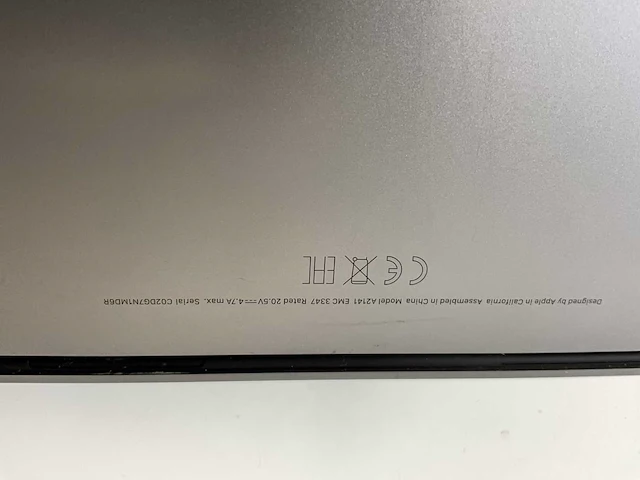 Apple macbook pro 15.4”, core(tm) i7 9th gen, 32 gb ram, 1 tb nvme, amd radeon pro 5300m 4 gb laptop - afbeelding 7 van  7