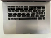 Apple macbook pro 15,4”, core(tm) i7 9th gen, 32 gb ram, 250 gb nvme, amd radeon pro 555x 4 gb laptop - afbeelding 4 van  7