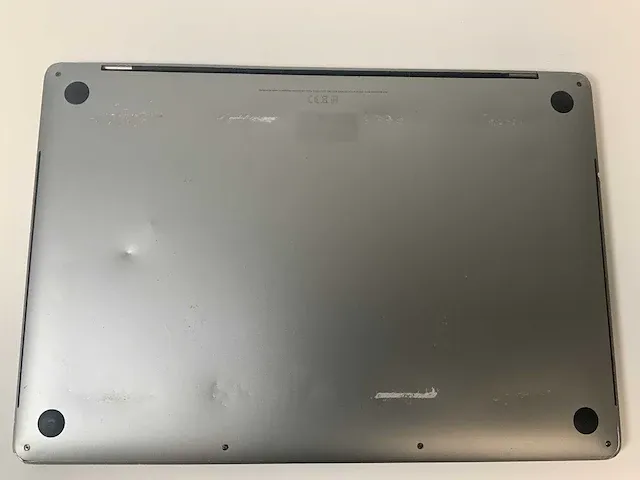 Apple macbook pro 15.4”, core(tm) i7 9th gen, 32 gb ram, 251 gb nvme, amd radeon pro 555x 4 gb laptop - afbeelding 6 van  6
