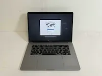 Apple macbook pro 15.4', core(tm) i7 9th gen, 32 gb ram, 251 gb nvme, amd radeon pro 555x 4 gb laptop - afbeelding 1 van  6