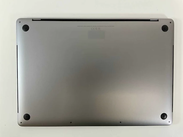 Apple macbook pro 15,4”, core(tm) i7 9th gen, 32 gb ram, 256 gb ssd, amd radeon rx 5500 4 gb laptop - afbeelding 6 van  7
