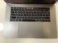 Apple macbook pro 15.4”, core(tm) i7 9th gen, 32 gb ram, 500 gb nvme, amd radeon pro 555x 4 gb laptop - afbeelding 4 van  7