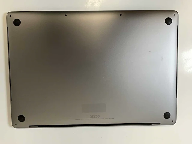 Apple macbook pro 15.4”, core(tm) i7 9th gen, 32 gb ram, 500 gb nvme, amd radeon pro 555x 4 gb laptop - afbeelding 6 van  7