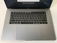Apple macbook pro 15.4”, core(tm) i9 8th gen, 16 gb ram, 1 tb nvme, amd radeon pro 560x 4 gb laptop - afbeelding 4 van  6