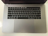 Apple macbook pro 15.4”, core(tm) i9 8th gen, 16 gb ram, 1 tb nvme, amd radeon rx pro 560x 4 gb laptop - afbeelding 4 van  9