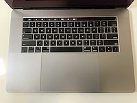 Apple macbook pro 15.4”, core(tm) i9 8th gen, 16 gb ram, 1 tb nvme, amd radeon rx pro 560x 4 gb laptop - afbeelding 4 van  7