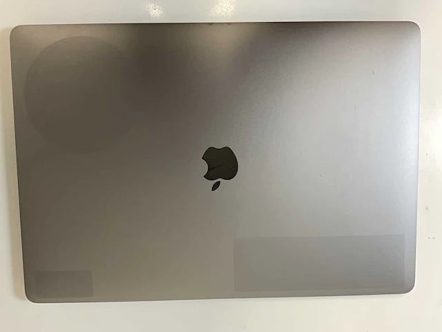 Apple macbook pro 15.4”, core(tm) i9 8th gen, 16 gb ram, 1 tb nvme, amd radeon rx pro 560x 4 gb laptop - afbeelding 5 van  7
