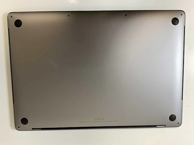 Apple macbook pro 15.4”, core(tm) i9 8th gen, 16 gb ram, 1 tb nvme, amd radeon rx pro 560x 4 gb laptop - afbeelding 6 van  7
