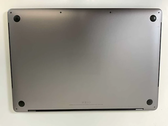 Apple macbook pro 15.4”, core(tm) i9 8th gen, 16 gb ram, 500 gb nvme, amd radeon rx pro 560x 4 gb laptop - afbeelding 6 van  7