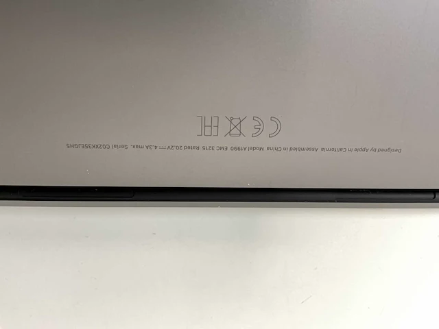 Apple macbook pro 15.4”, core(tm) i9 8th gen, 16 gb ram, 500 gb nvme, amd radeon rx pro 560x 4 gb laptop - afbeelding 7 van  7