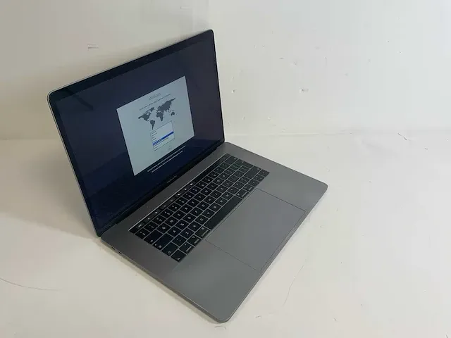Apple macbook pro 15.4", core(tm) i9 8th gen, 32 gb ram, 500 gb nvme, amd radeon pro 560x 4 gb laptop - afbeelding 5 van  6