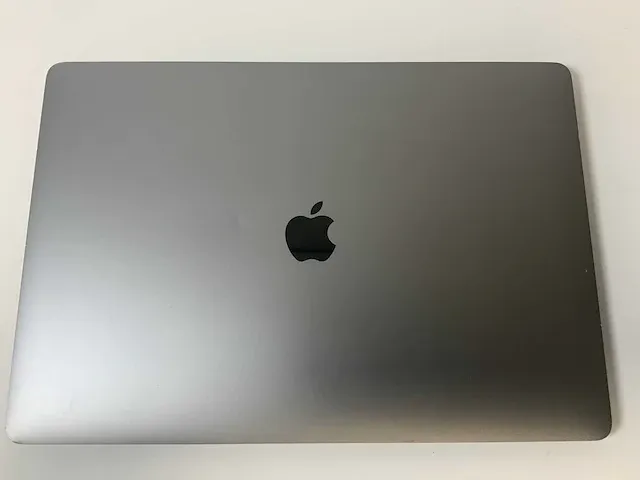 Apple macbook pro 15.4”, core(tm) i9 8th gen, 32 gb ram, 500 gb nvme, amd radeon pro 560x 4 gb laptop - afbeelding 5 van  6