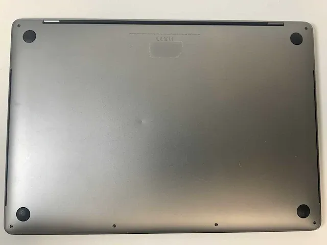 Apple macbook pro 15.4”, core(tm) i9 8th gen, 32 gb ram, 500 gb nvme, amd radeon pro 560x 4 gb laptop - afbeelding 6 van  6