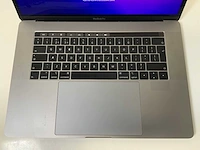Apple macbook pro 15.4”, hexacore i7, 16 gb ram, 512 gb ssd, amd radeon pro 560x 4 gb laptop - afbeelding 5 van  8