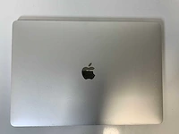 Apple macbook pro 15.4”, quadcore i7, 16 gb ram, 256 gb ssd, amd radeon pro 555 2 gb laptop - afbeelding 5 van  8