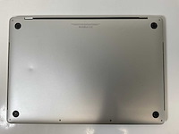 Apple macbook pro 15.4”, quadcore i7, 16 gb ram, 256 gb ssd, amd radeon pro 555 2 gb laptop - afbeelding 6 van  7