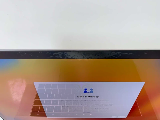 Apple macbook pro 15.4”, quadcore i7, 16 gb ram, 512 gb ssd, amd radeon pro 560 4gb laptop - afbeelding 8 van  8