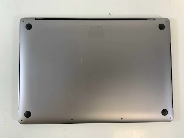 Apple macbook pro 15.5", core(tm) i7 7th gen, 16 gb ram, 500 gb nvme, amd radeon rx pro 560x 4 gb laptop - afbeelding 6 van  7