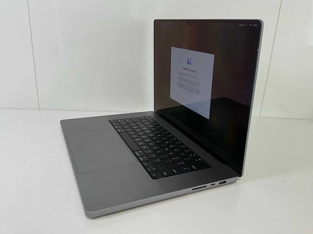 Apple macbook pro 16”, apple m1 pro, 16 gb ram, 500 gb nvme laptop - afbeelding 3 van  7