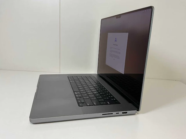 Apple macbook pro 16”, apple m1 pro, 16 gb ram, 512 gb ssd laptop - afbeelding 3 van  7