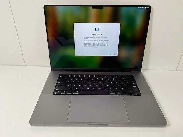 Apple macbook pro 16”, apple m1 pro, 16 gb ram, 512 gb ssd laptop - afbeelding 1 van  7