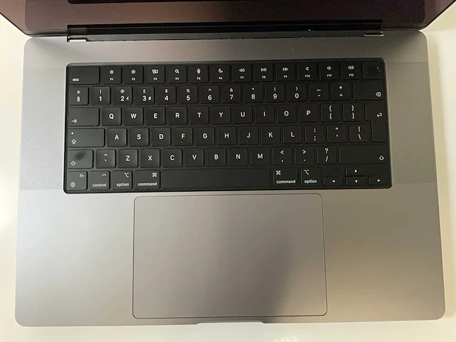 Apple macbook pro 16”, apple m1 pro, 32 gb ram, 500 gb nvme laptop - afbeelding 4 van  7