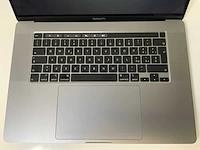 Apple macbook pro 16”, core(tm) i7 9th gen, 16 gb ram, 500 gb nvme, amd radeon pro 5500m 4 gb laptop - afbeelding 4 van  7