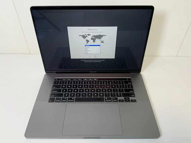 Apple macbook pro 16”, core(tm) i7 9th gen, 16 gb ram, 500 gb nvme, amd radeon pro 5500m 4 gb laptop - afbeelding 1 van  7