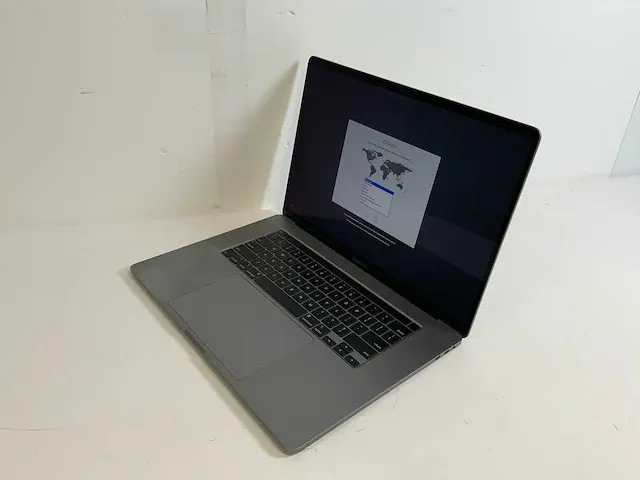 Apple macbook pro 16", core(tm) i7 9th gen, 16 gb ram, 500 gb nvme, amd radeon pro 5500m 4gb laptop - afbeelding 5 van  6