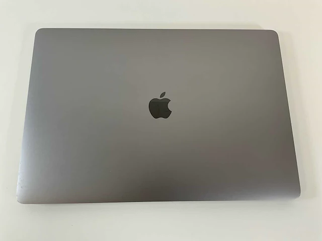 Apple macbook pro 16”, core(tm) i7 9th gen, 16 gb ram, 500 gb nvme, amd radeon rx 5500m 4 gb laptop - afbeelding 5 van  7