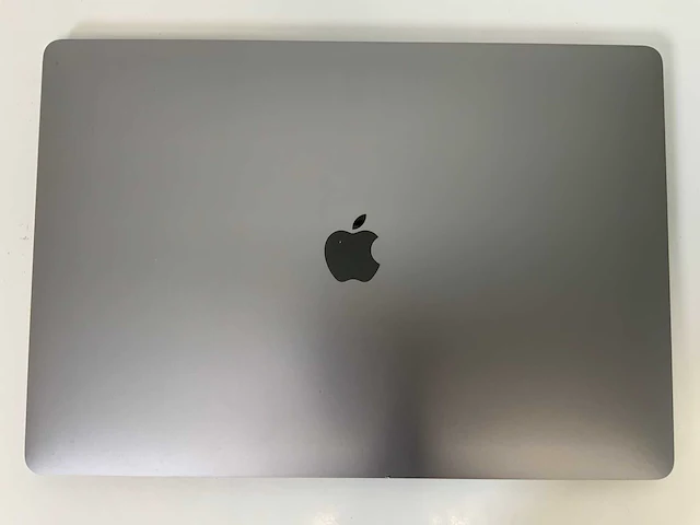 Apple macbook pro 16”, core(tm) i7 9th gen, 16 gb ram, 500 gb nvme, amd radeon rx pro 5500m 4gb laptop - afbeelding 5 van  7