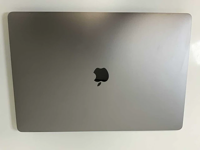 Apple macbook pro 16”, core(tm) i7 9th gen, 32 gb ram, 500 gb nvme, amd radeon pro 5500m 4 gb laptop - afbeelding 5 van  7