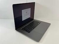 Apple macbook pro 16”, core(tm) i7 9th gen, 32 gb ram, 500 gb nvme, amd radeon rx 5500 4 gb laptop - afbeelding 2 van  7