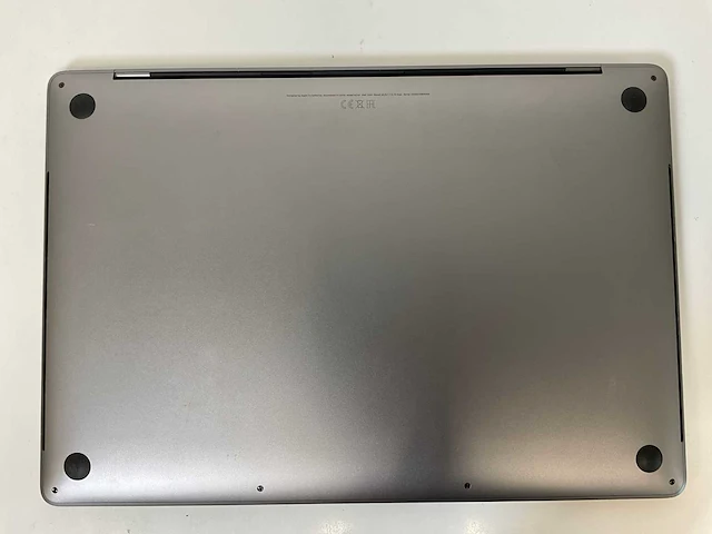 Apple macbook pro 16”, core(tm) i7 9th gen, 32 gb ram, 500 gb nvme, amd radeon rx pro 5500m 4 gb laptop - afbeelding 6 van  7
