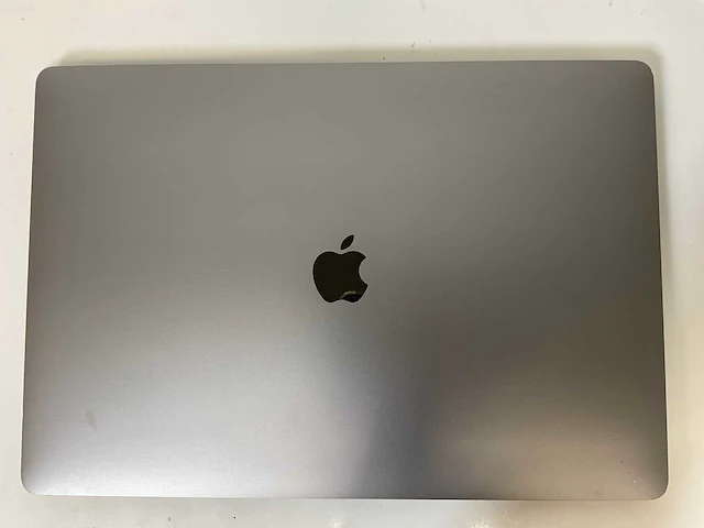 Apple macbook pro 16”, core(tm) i7 9th gen, 32 gb ram, 500 gb nvme, amd radeon rx pro 5500m 4 gb laptop - afbeelding 5 van  7