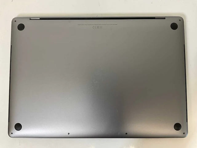 Apple macbook pro 16”, core(tm) i7 9th gen, 32 gb ram, 500 gb nvme, amd radeon rx pro 5500m 4 gb laptop - afbeelding 6 van  7