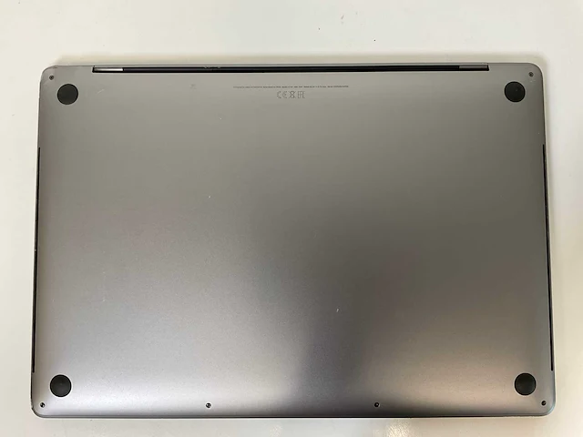 Apple macbook pro 16”, core(tm) i7 9th gen, 32 gb ram, 500 gb nvme, amd radeon rx pro 5500m 4 gb laptop - afbeelding 6 van  8